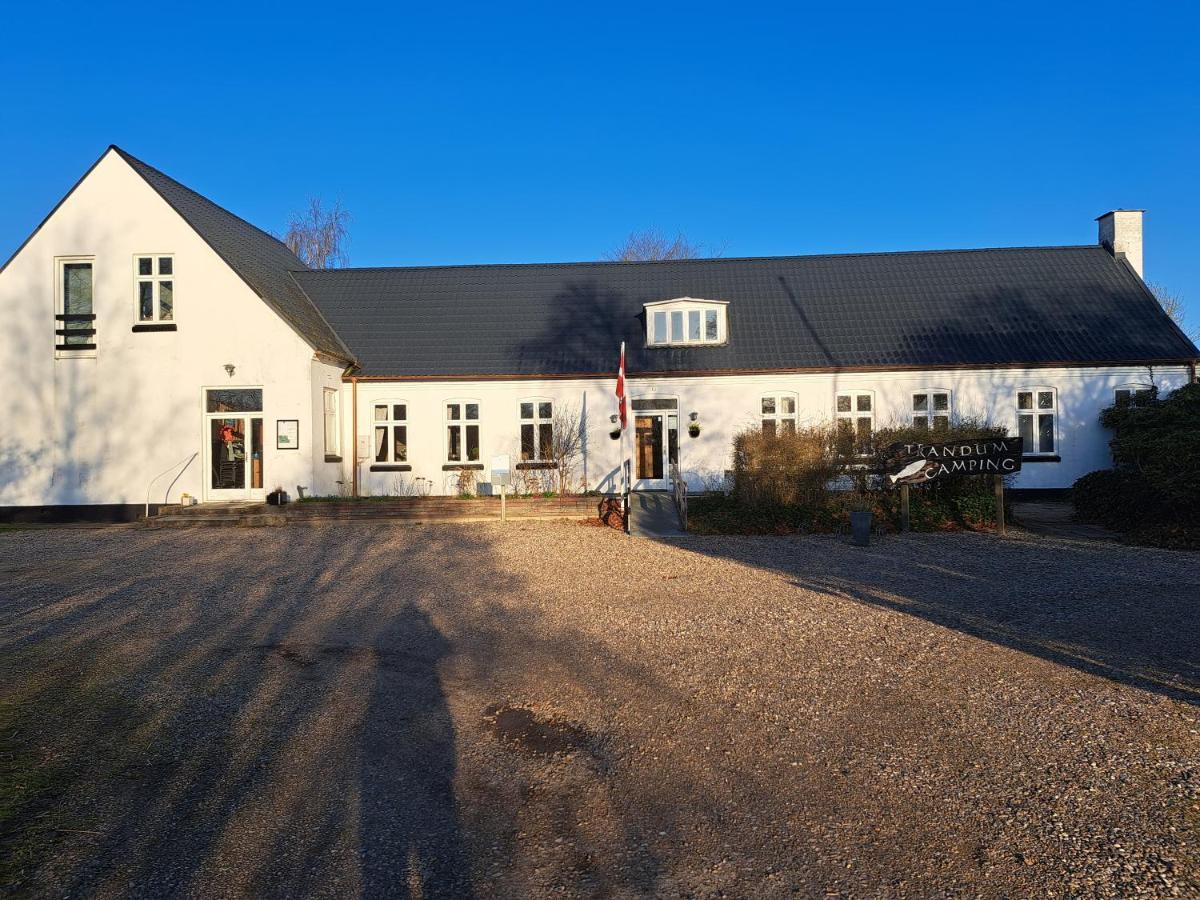 Nya Trandum Camping Hotel Skive Bagian luar foto